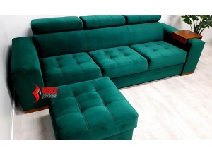 Pikowana sofa z pufą oraz zagłówkami