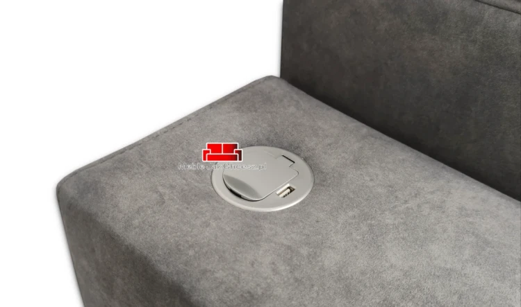 sofa-z-funkcja-relax-regulowane-zaglowki.webp